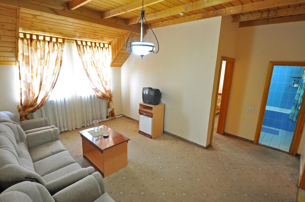 Grand Orzu Hotel Tashkent Luaran gambar