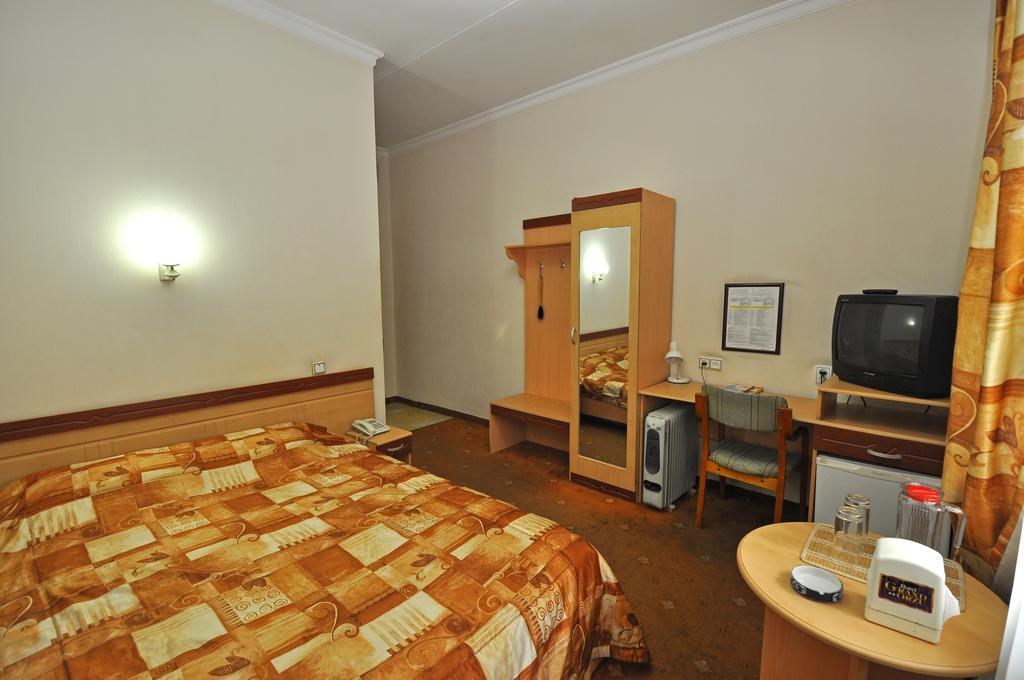Grand Orzu Hotel Tashkent Bilik gambar